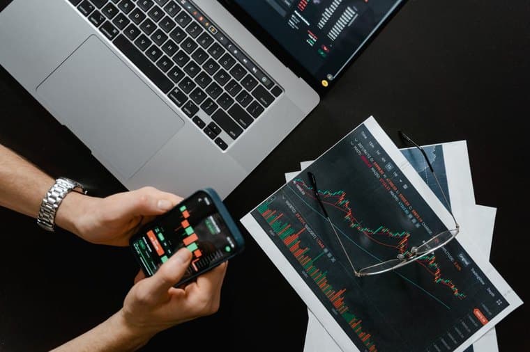 High-quality global companies with strong balance sheets, representing quality-factor investing